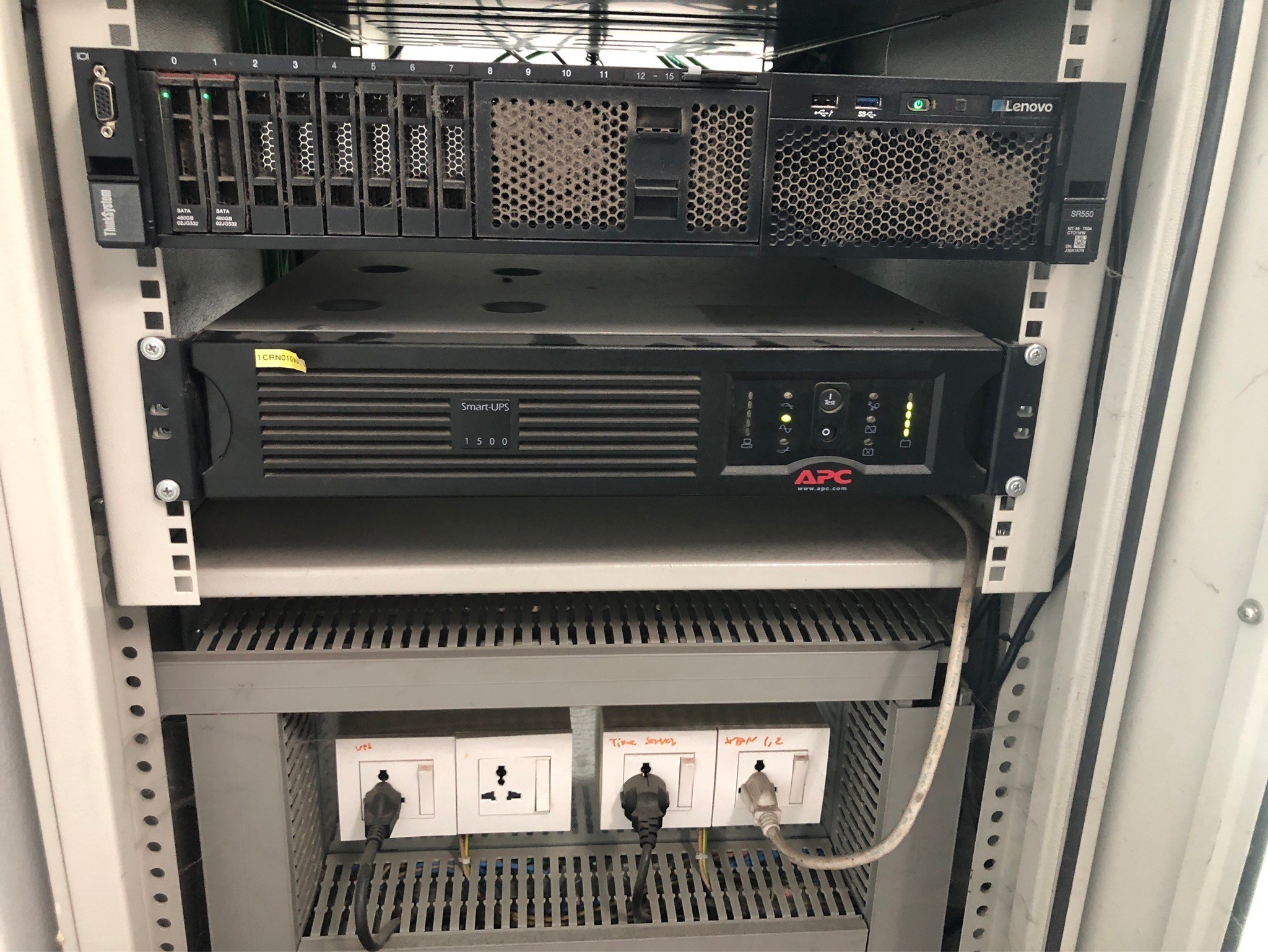 UPS APC SUA1500RMI2U