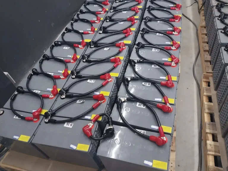 Plantdigi Technology Solution ตัวแทนจำหน่ายเครื่องสำรองไฟ Ups จากแบรนด์ชั้นนำทุกรุ่น