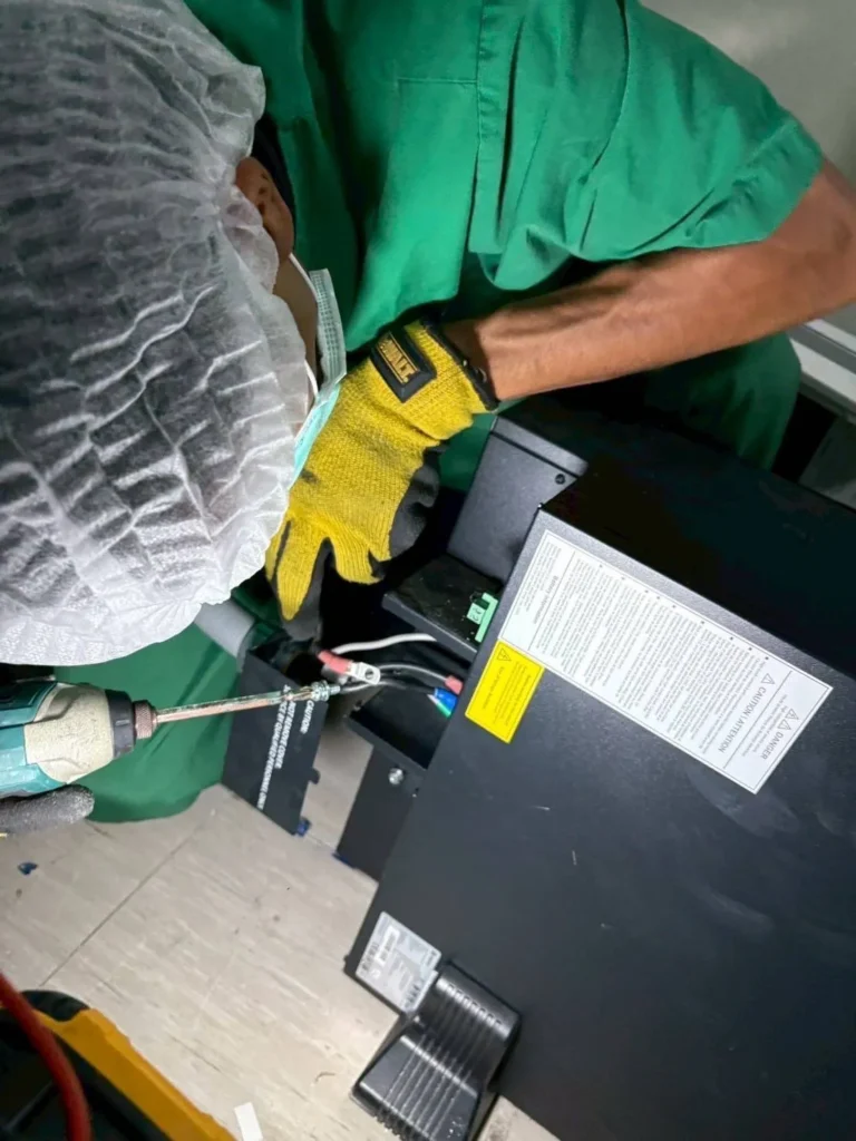 ติดตั้งเครื่องสำรองไฟ (UPS) VERTIV รุ่น GXE3-10KIRT5UXL โรงพยาบาลพญาไท ศรีราชา