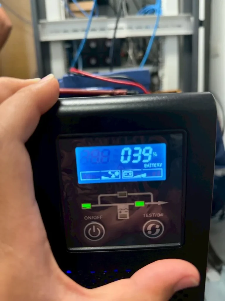 ติดตั้งเครื่องสำรองไฟฟ้า (UPS) EATON รุ่น 9E10KI ขนาด 10 kVA โรงเรียนสาธิตนานาชาติ มหาวิทยาลัยมหิดล